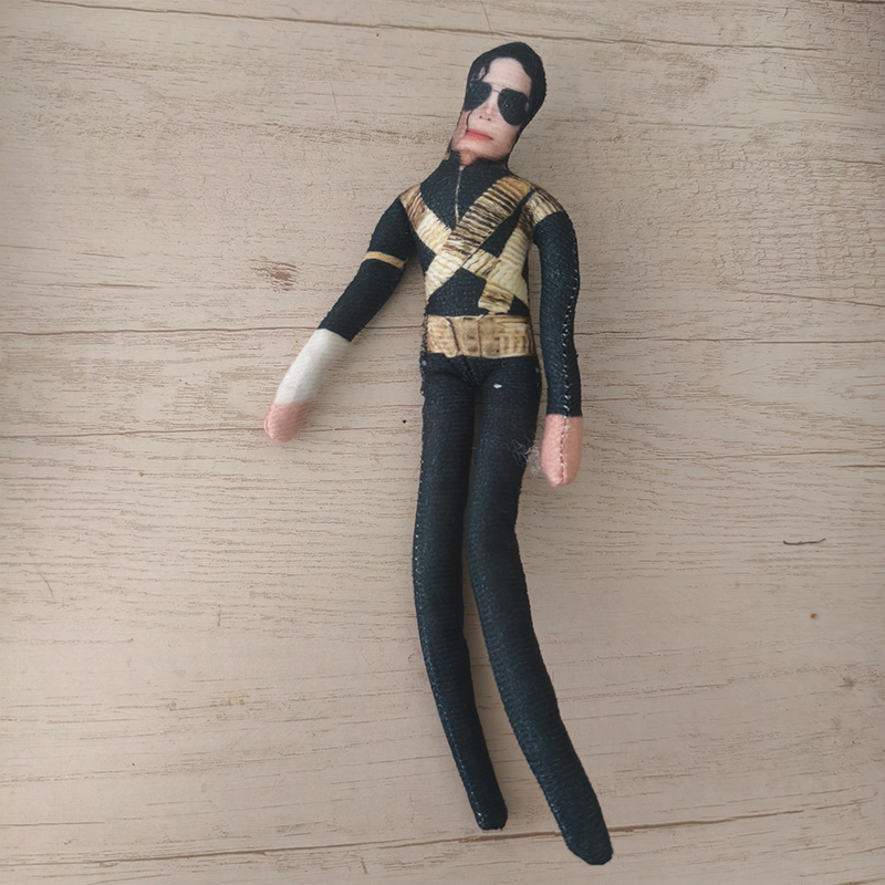 Bambola di Peluche di Michael  - Car Accessories Japan recensione e prezzo